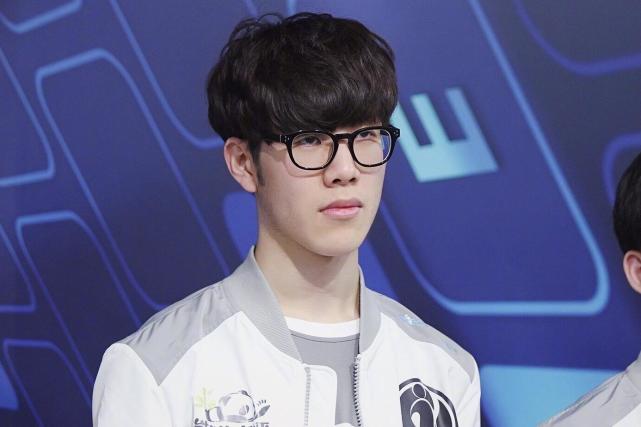 也让球队长 也让球队长