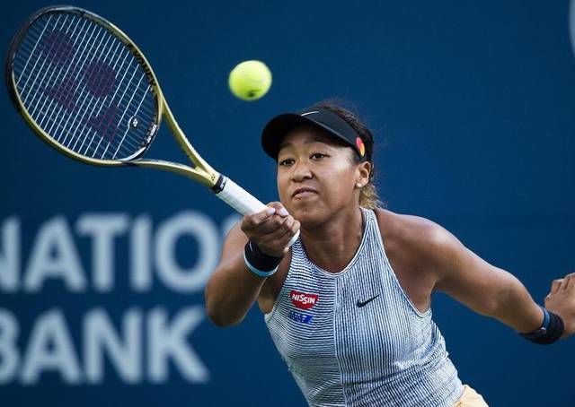 在与加拿大 在与加拿大